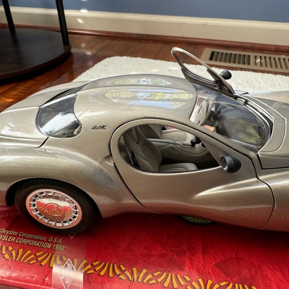 GuiToy Miniatures Collection Die
Visitar >
Cast Metal Top Line Chrysler... - Picture 3 of 10